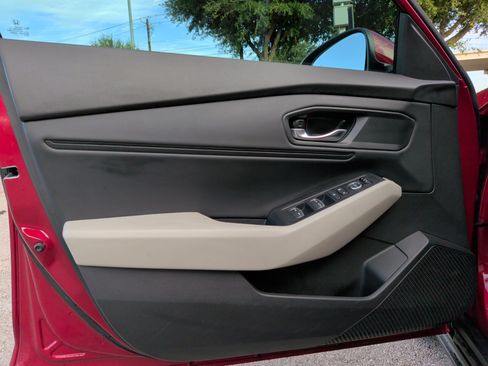 Used 2024 Honda Accord EX image 26