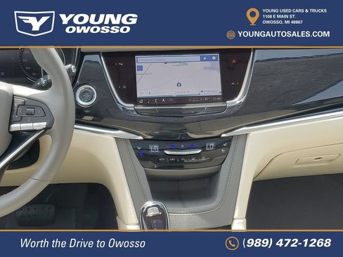 Certified 2025 Cadillac XT6 Premium Luxury w/ LPO, Floor Liner Package AWD/4WD image 27