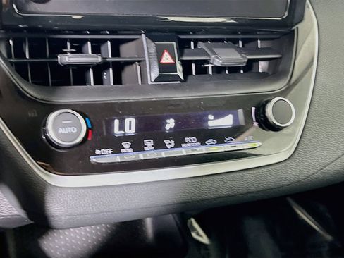 Certified 2025 Toyota Corolla LE FWD image 14