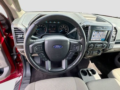Used 2016 Ford F150 XLT w/ Equipment Group 302A Luxury AWD/4WD image 11
