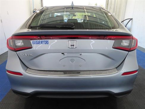Used 2024 Honda Civic EX-L image 11