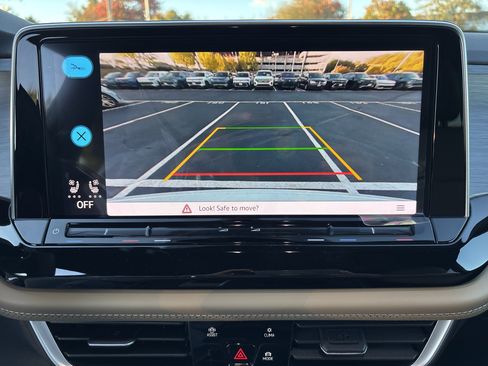 New 2026 Volkswagen Atlas Cross Sport SE image 21