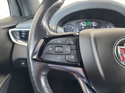 Used 2022 Buick Enclave Essence image 21