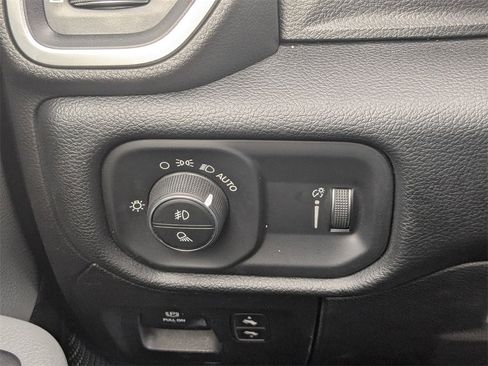 Used 2020 RAM 1500 Big Horn image 20