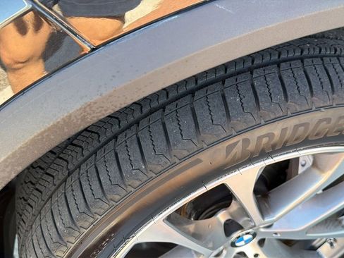 Used 2025 BMW X5 sDrive40i w/ Climate Comfort Package image 7