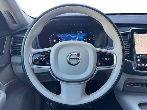 Certified 2024 Volvo XC90 B5 Plus w/ Protection Package Premier AWD/4WD image 16