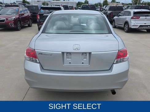 Used 2010 Honda Accord LX image 4