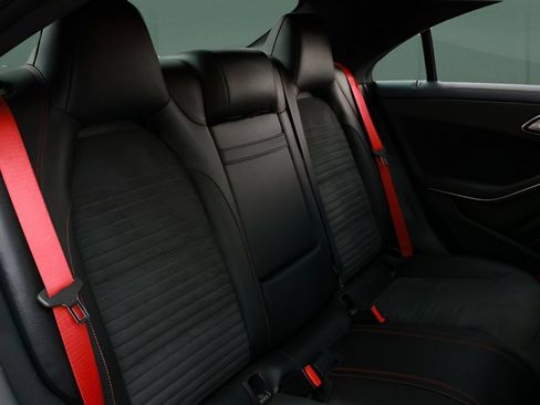 Used 2018 Mercedes-Benz CLA 45 AMG 4MATIC image 21