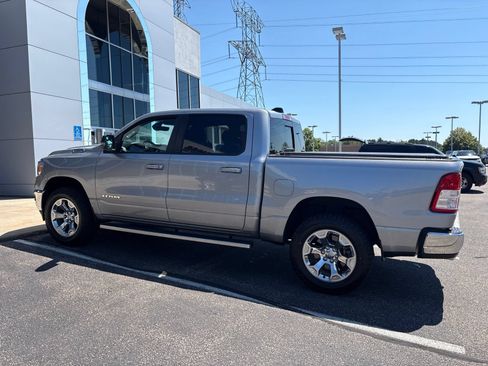 Used 2021 RAM 1500 Big Horn AWD/4WD image 2