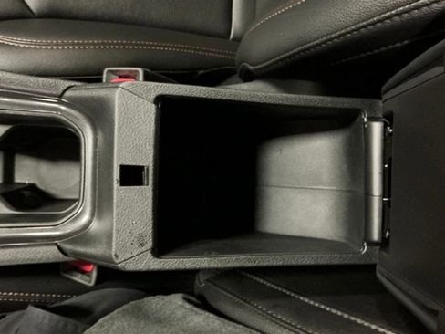 Used 2024 Jeep Compass Latitude image 24