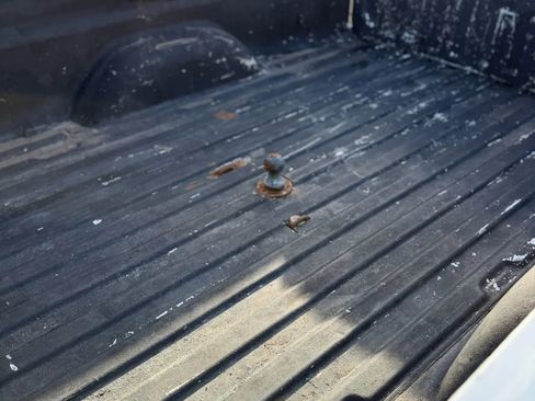 Used 2011 Chevrolet Silverado 2500 LT w/ Interior Plus Package image 9