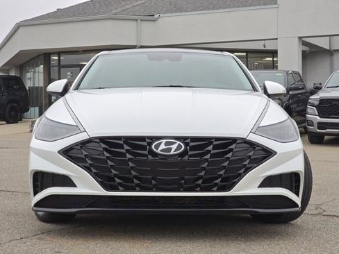 Used 2022 Hyundai Sonata SEL w/ Convenience Package image 3