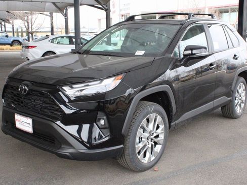New 2025 Toyota RAV4 XLE Premium image 9