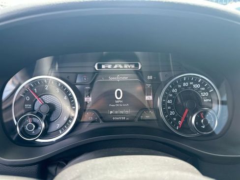 Used 2021 RAM 1500 Big Horn AWD/4WD image 17
