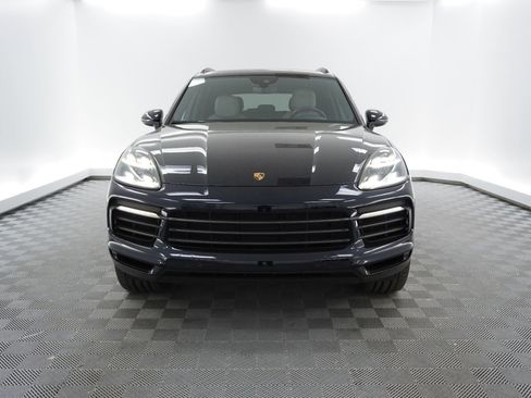 Certified 2023 Porsche Cayenne S AWD/4WD image 6
