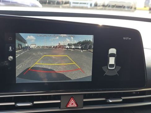 Certified 2023 Hyundai Elantra Limited image 16