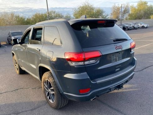 Used 2017 Jeep Grand Cherokee Trailhawk w/ Trailhawk Luxury Group image 8