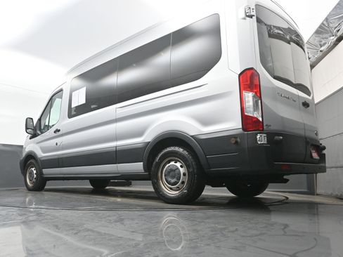 Used 2016 Ford Transit 350 XL image 26
