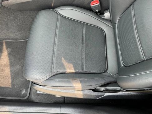 Certified 2025 Mercedes-Benz GLC 350e 4MATIC image 27