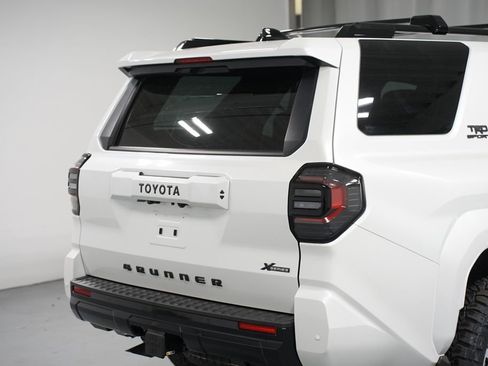 New 2025 Toyota 4Runner TRD Sport Premium image 9