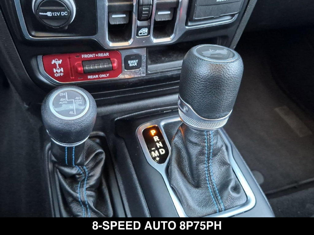 Used 2023 Jeep Wrangler Unlimited Rubicon 4xe w/ Cold Weather Group AWD/4WD image 20
