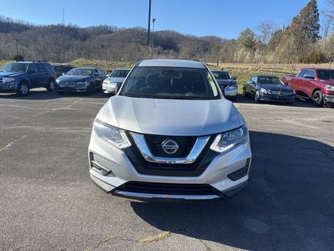 Used 2019 Nissan Rogue S AWD/4WD image 3