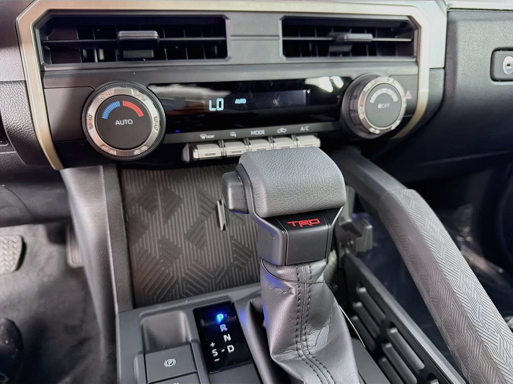New 2026 Toyota Tacoma TRD Off-Road AWD/4WD image 19