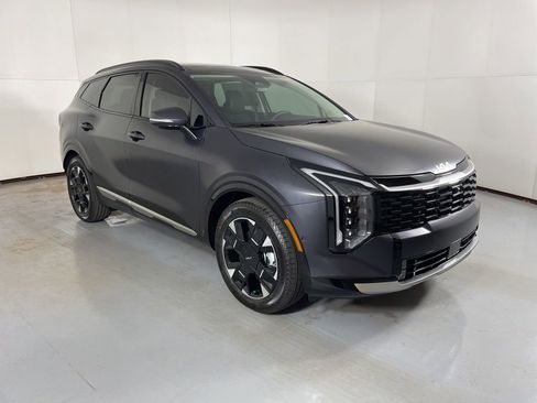 New 2026 Kia Sportage SX image 2