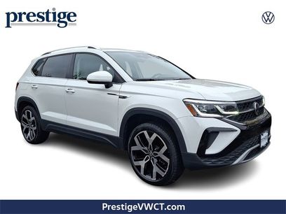 Certified 2022 Volkswagen Taos SEL w/ Panoramic Sunroof Package