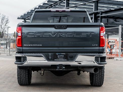 Used 2020 Chevrolet Silverado 2500 LTZ w/ LTZ Premium Package image 6