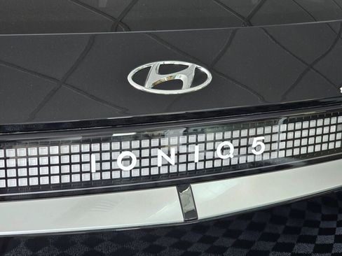 Used 2024 Hyundai Ioniq 5 Limited AWD/4WD image 13