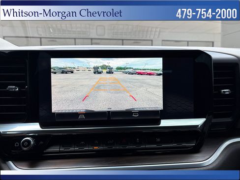 Used 2022 GMC Sierra 1500 SLT w/ SLT Convenience Package AWD/4WD image 13