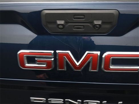 Used 2022 GMC Sierra 1500 Denali image 25
