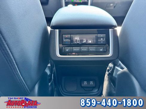 Used 2022 Subaru Ascent Limited w/ Technology Package AWD/4WD image 28
