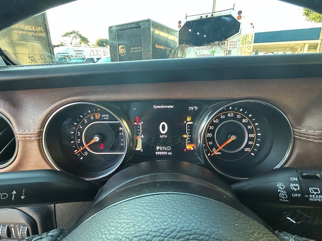 Used 2018 Jeep Wrangler Unlimited Sport S AWD/4WD image 39