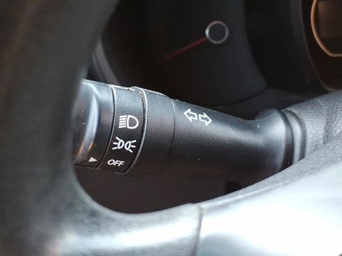 Used 2015 Kia Soul FWD image 12