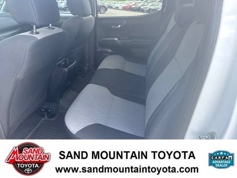 Used 2023 Toyota Tacoma TRD Off-Road AWD/4WD image 14