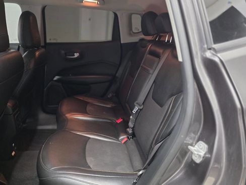 Used 2020 Jeep Compass Latitude w/ Popular Equipment Group image 21