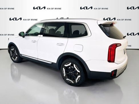 Used 2024 Kia Telluride S w/ S Sunroof Package FWD image 6