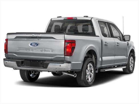 Used 2024 Ford F150 XLT w/ Mobile Office Package image 2