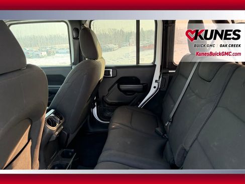 Used 2023 Jeep Wrangler Sport S image 5