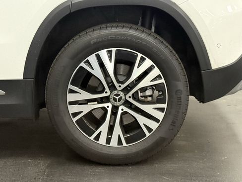 Certified 2025 Mercedes-Benz GLA 250 GLA 250 image 16