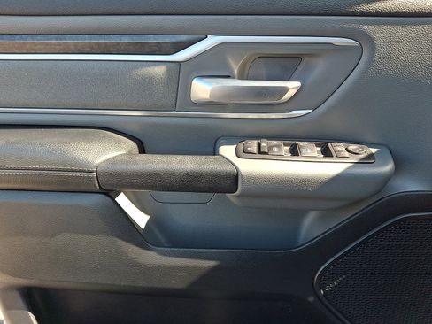 Used 2020 RAM 1500 Big Horn image 12