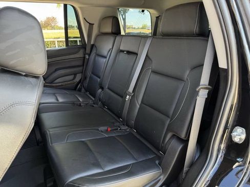 Used 2019 Chevrolet Tahoe LT w/ Off-Road Package AWD/4WD image 27