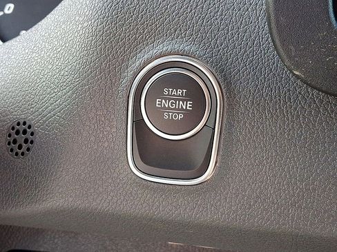 Used 2025 Mercedes-Benz Sprinter 2500 image 22