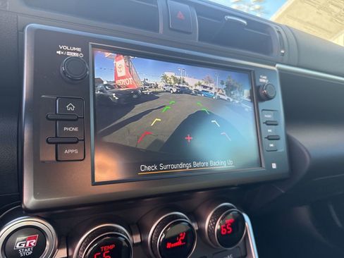 Used 2023 Toyota GR86 w/ ALL Weather Mat Package (TMS) image 27