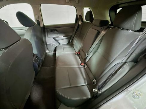 Used 2024 Nissan Rogue S image 21