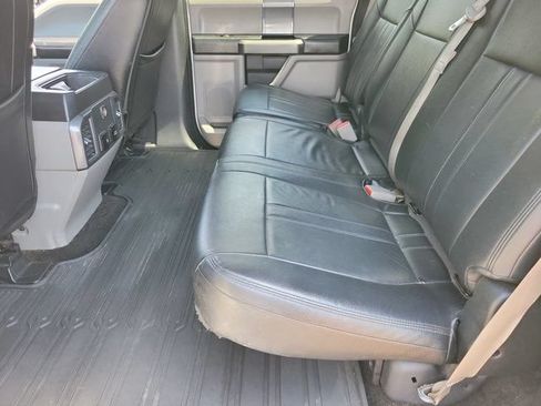 Used 2018 Ford F150 XLT w/ Equipment Group 302A Luxury RWD image 15