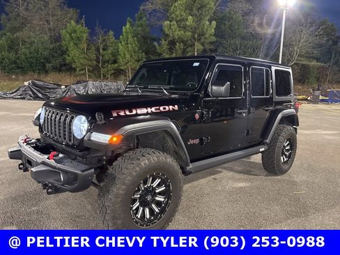 Used 2024 Jeep Wrangler Rubicon w/ XTREMEE 35" Tire Package image 3