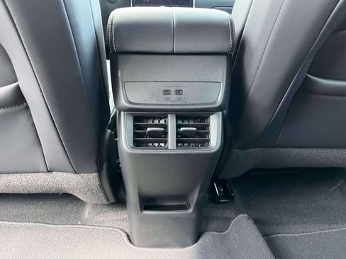 New 2026 GMC Terrain Elevation w/ Elevation Premium Package AWD/4WD image 14